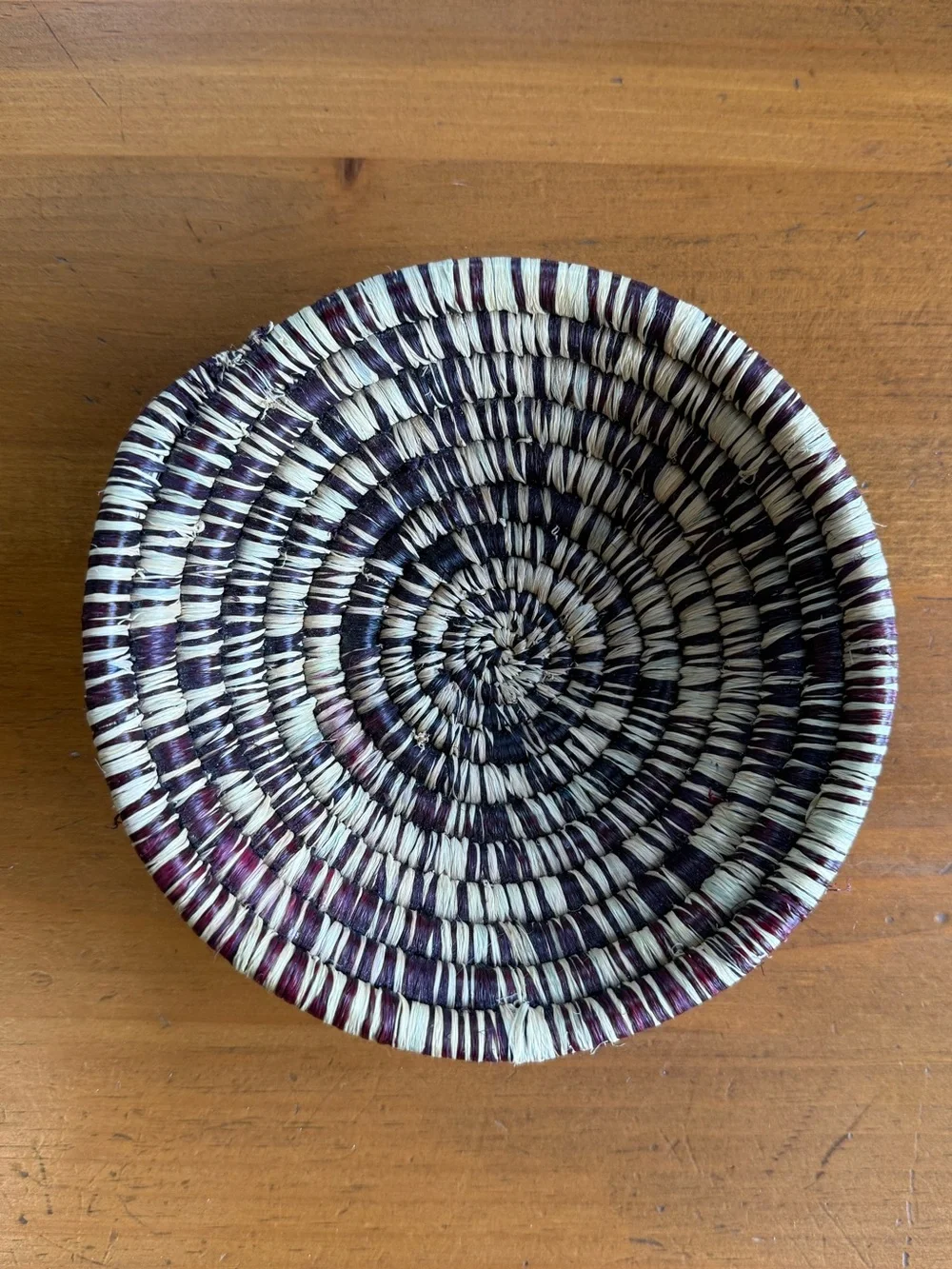 Handwoven Coiled Raffia Basket Bowl Black Brown Natural Catchall Boho Decor 6.5”